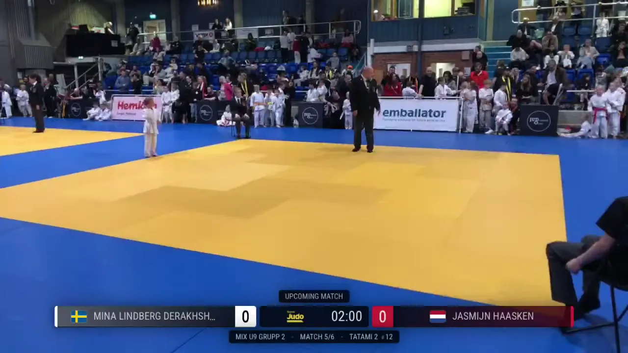 Frame at 00:24:34