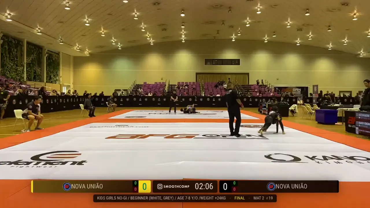 Frame at 01:33:10