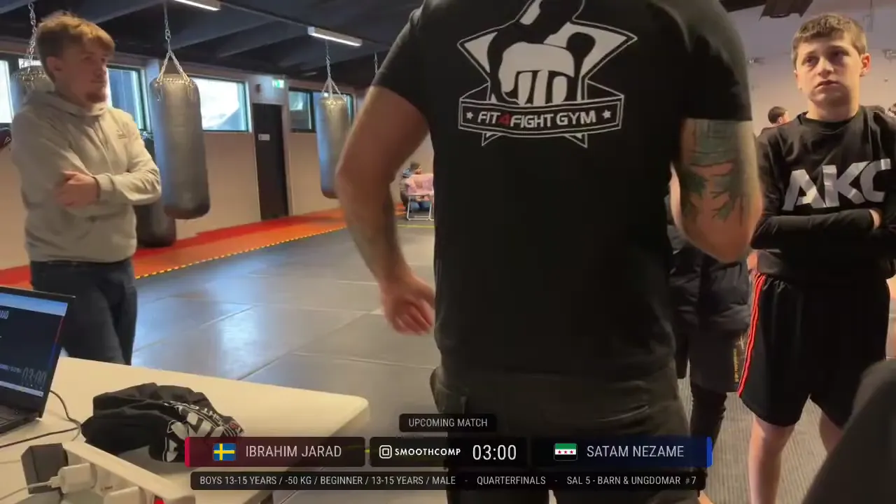Frame at 00:37:33
