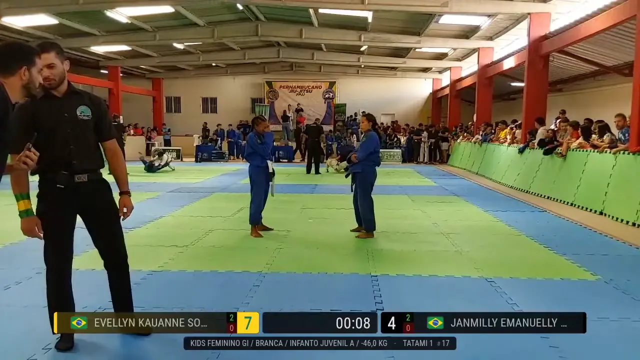 Frame at 00:32:24