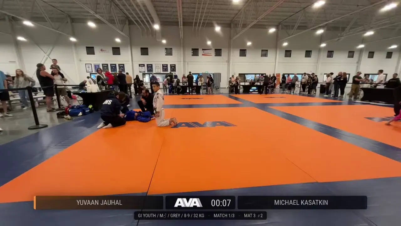Frame at 00:32:36