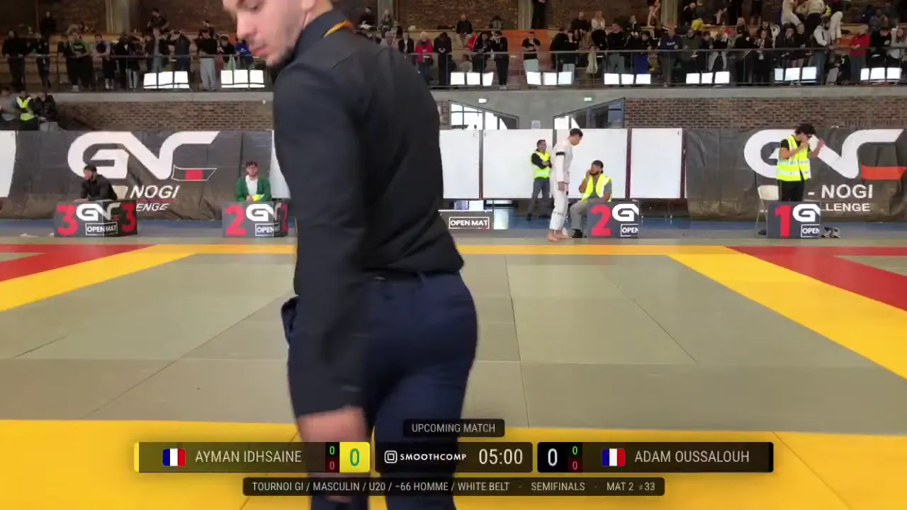 Frame at 03:49:30