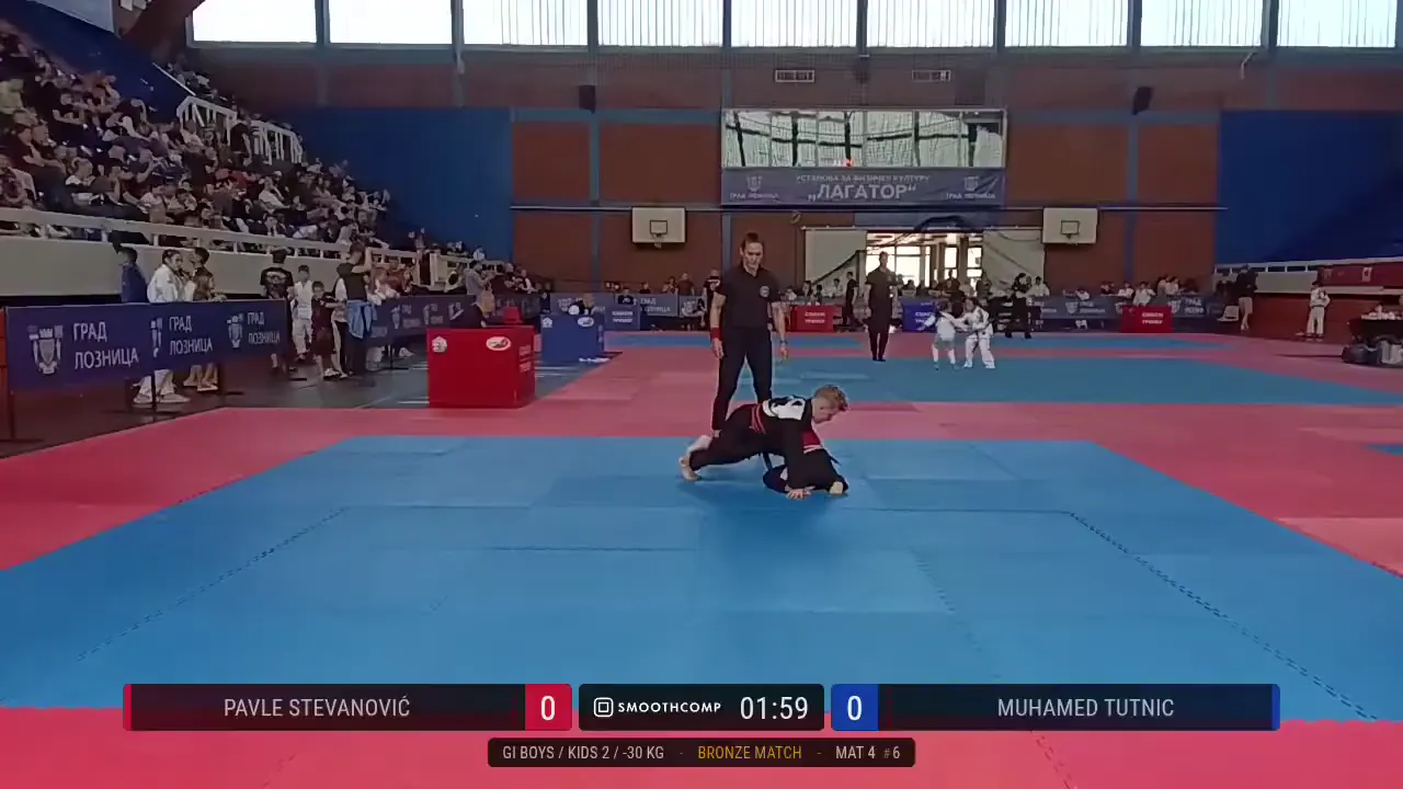 Frame at 00:44:14
