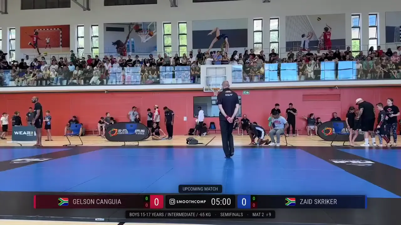 Frame at 00:35:17