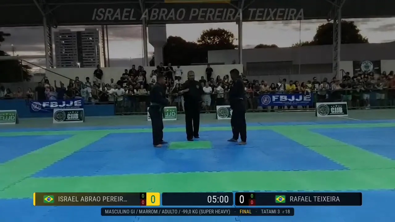 Frame at 01:32:33