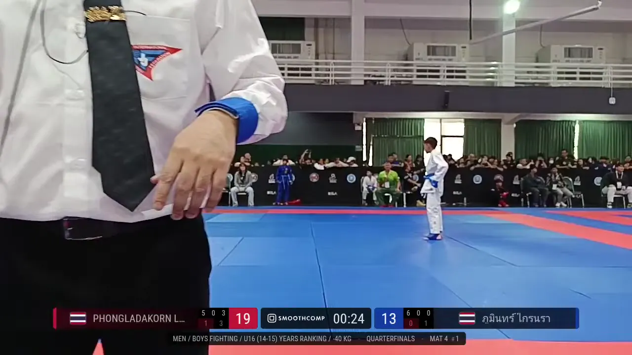 Frame at 00:27:33