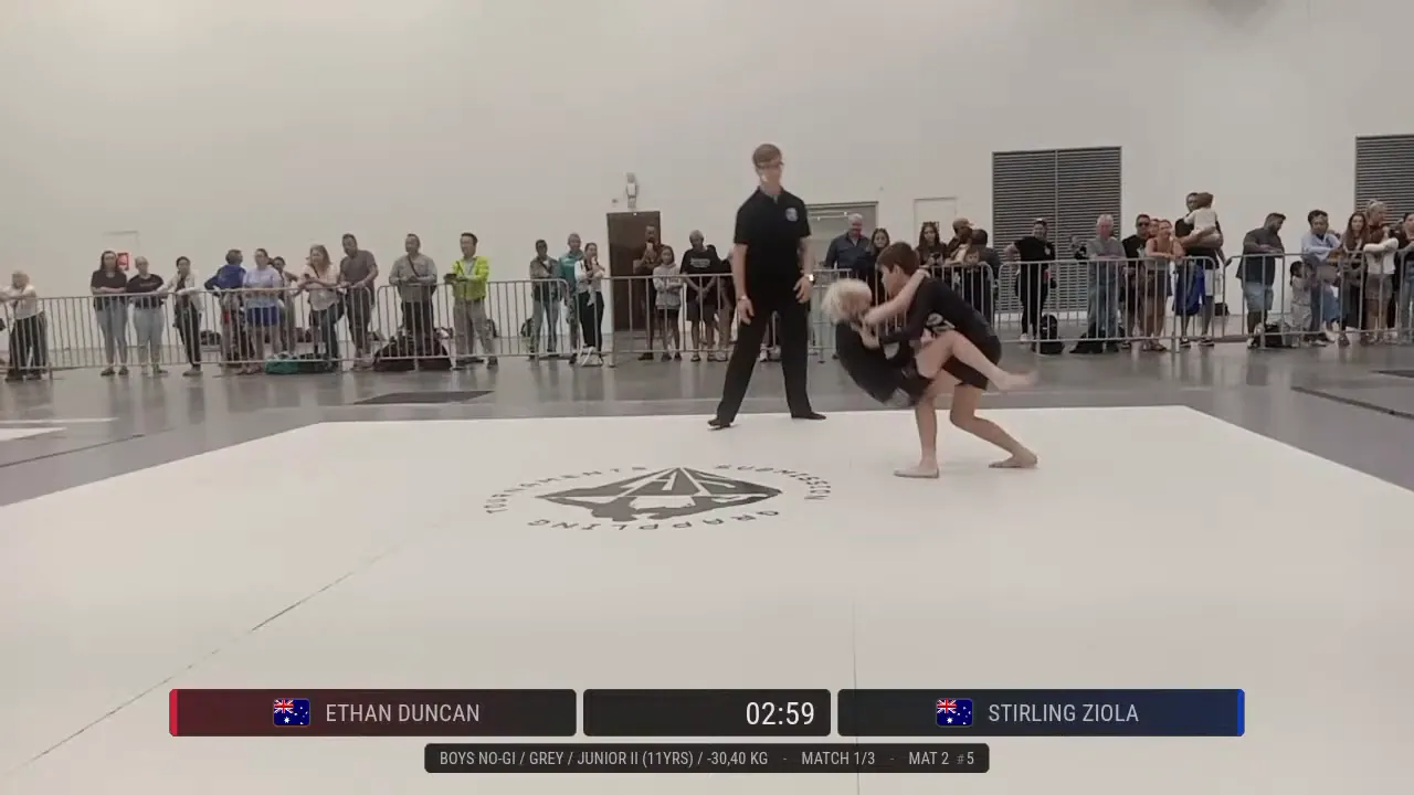 Frame at 00:52:13