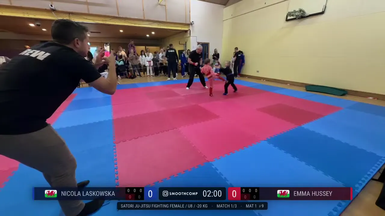 Frame at 00:25:40