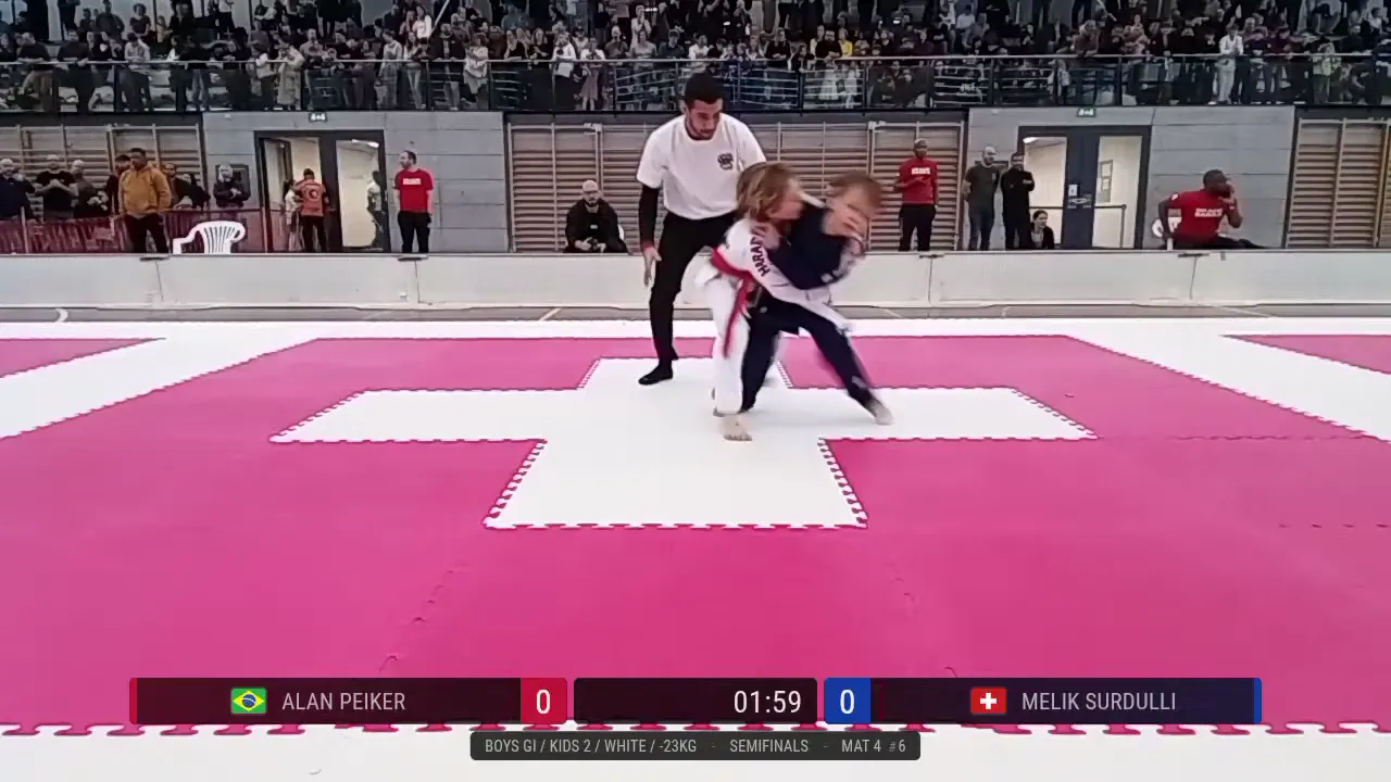 Frame at 00:29:01