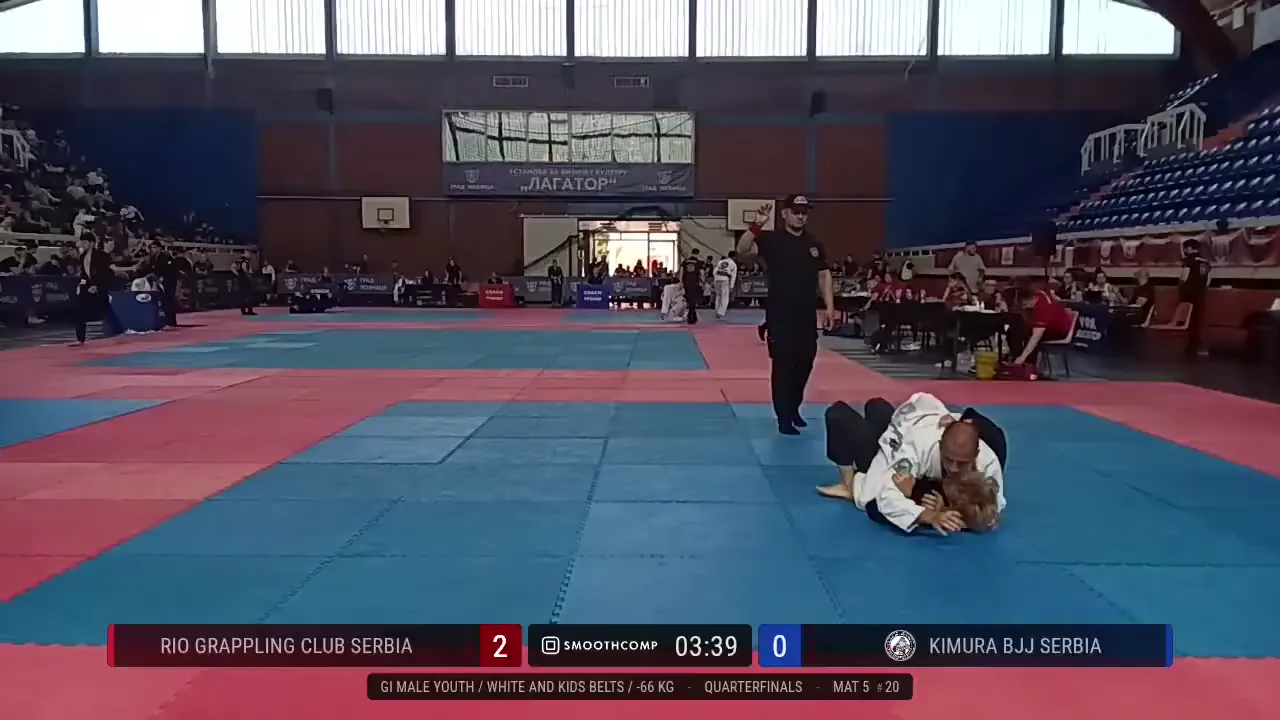 Frame at 01:37:17