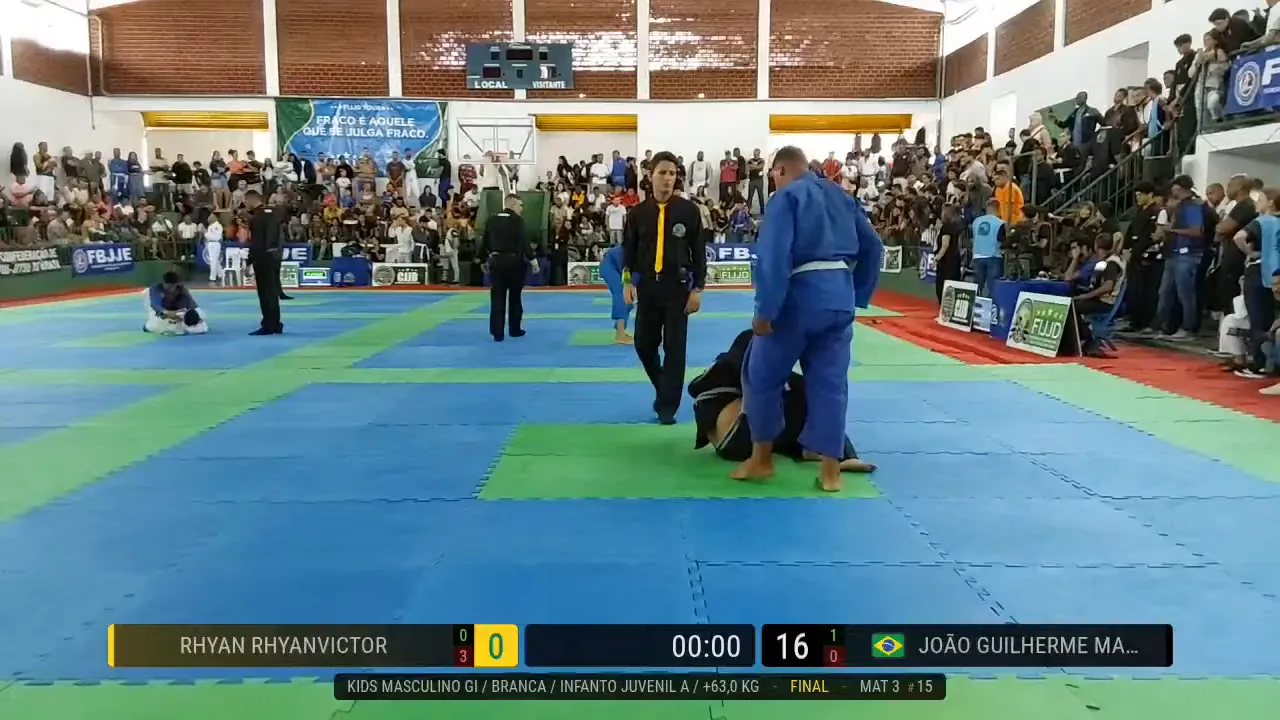 Frame at 01:33:30