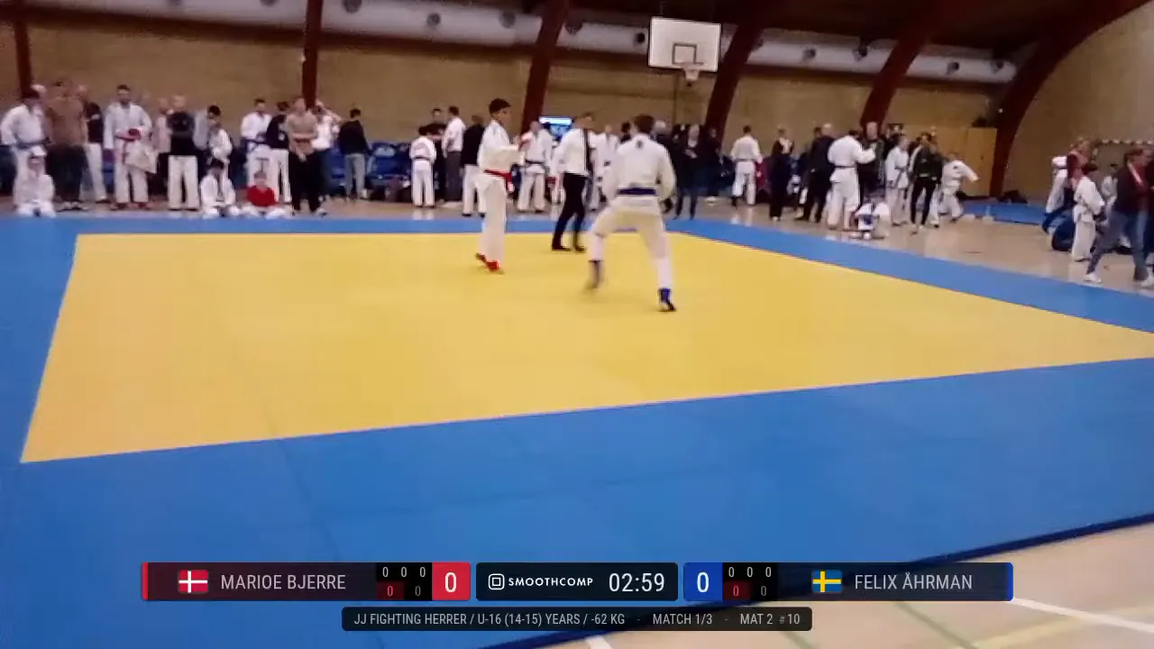 Frame at 00:35:20