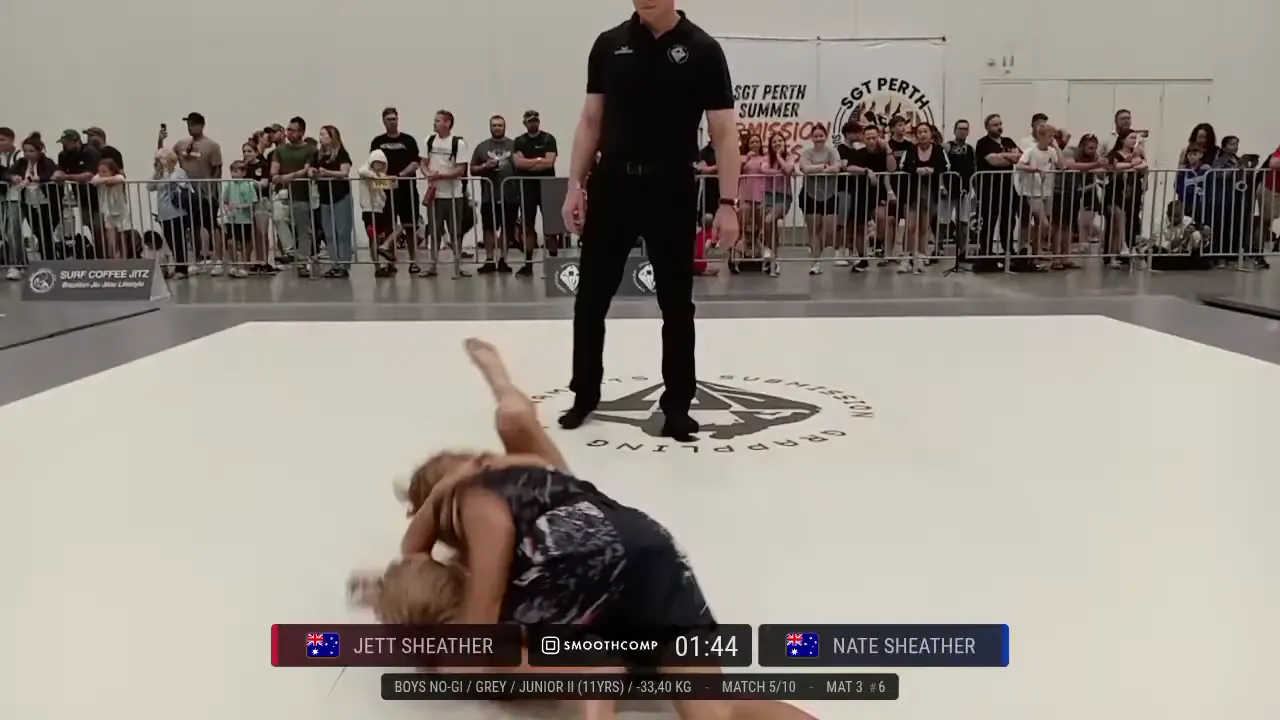 Frame at 00:44:17