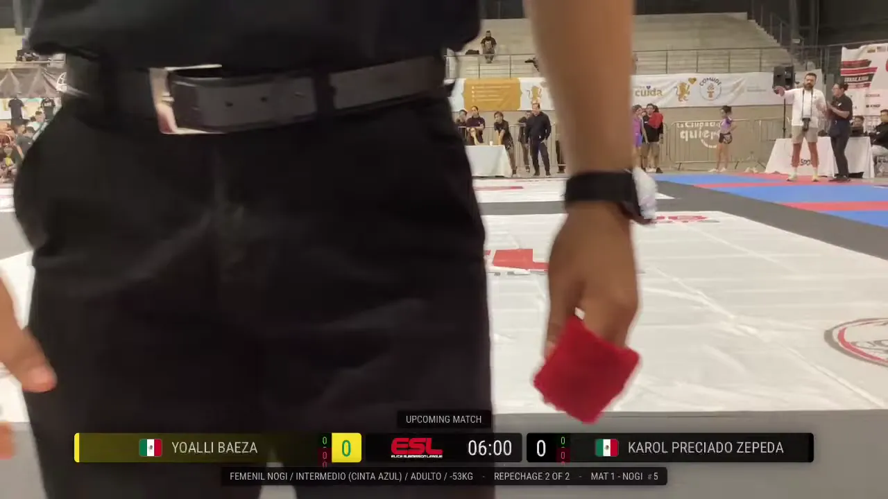 Frame at 00:32:04