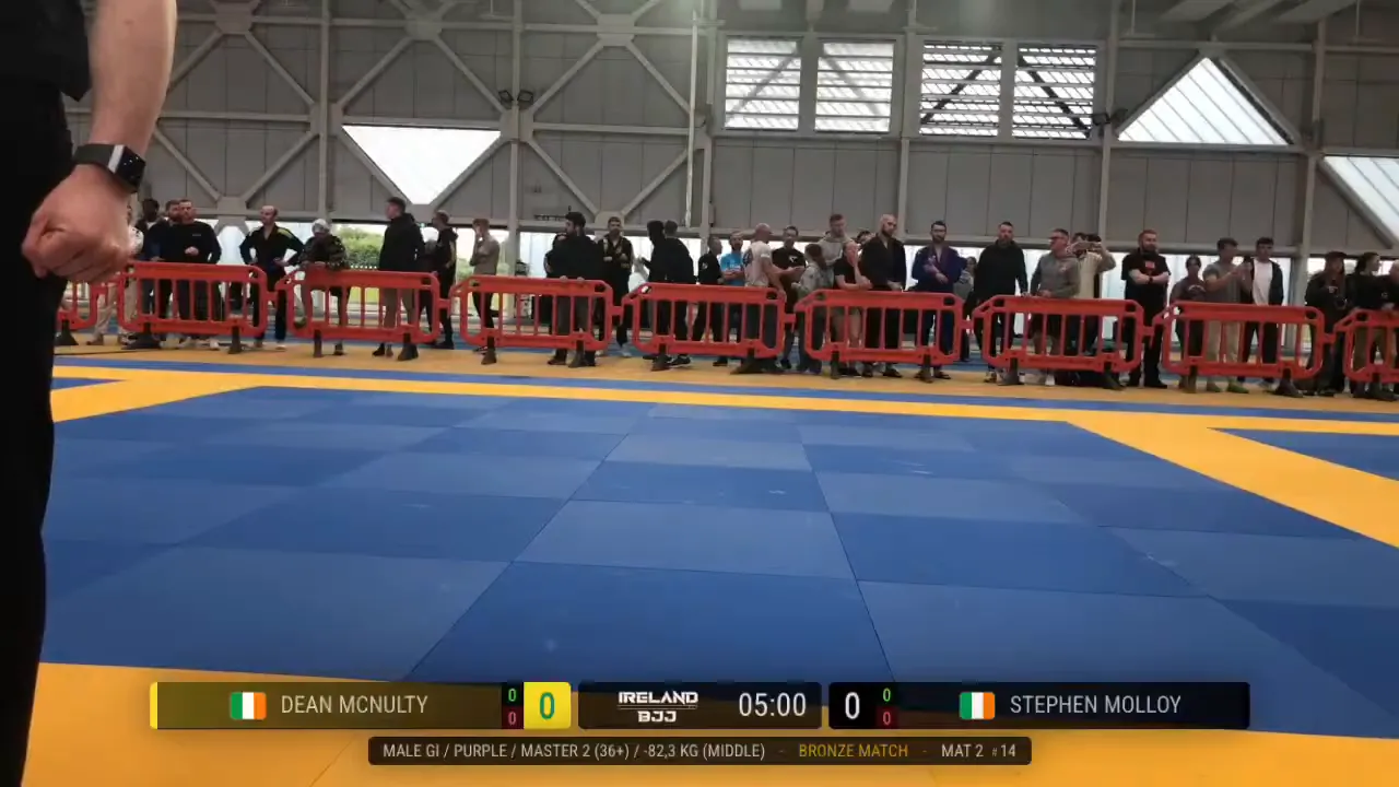 Frame at 00:39:51
