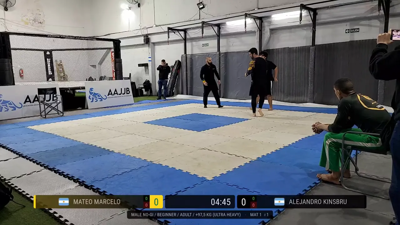 Frame at 00:35:23