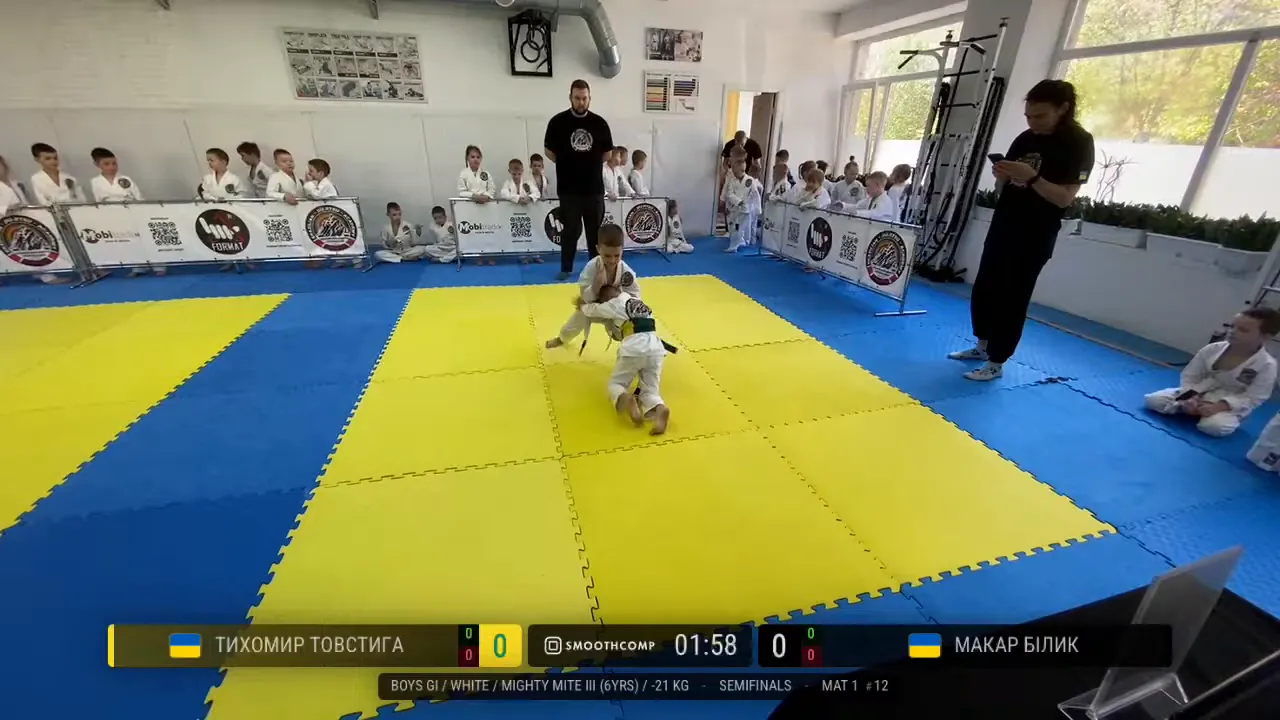 Frame at 00:40:35