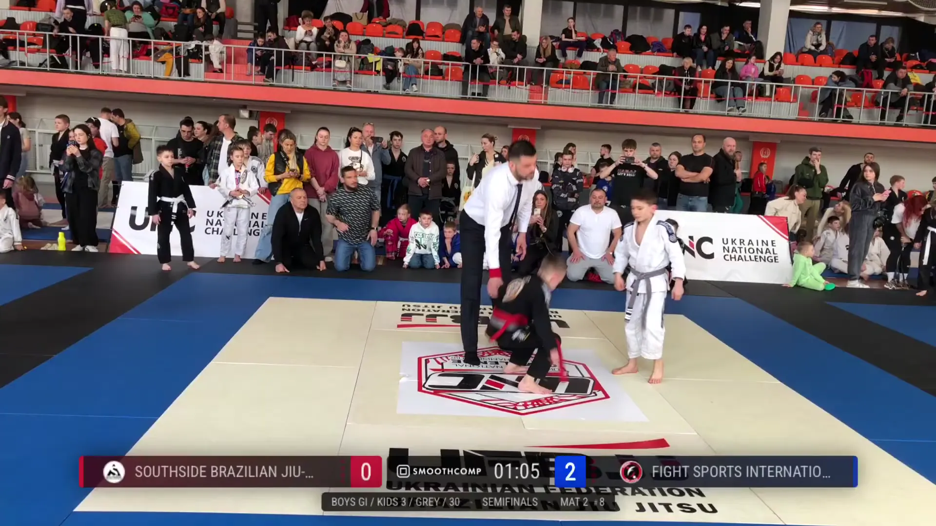 Frame at 00:32:20