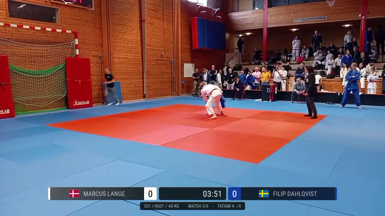 Frame at 00:10:28