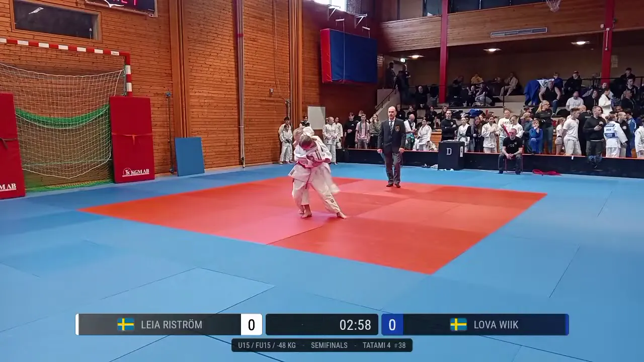 Frame at 01:37:18