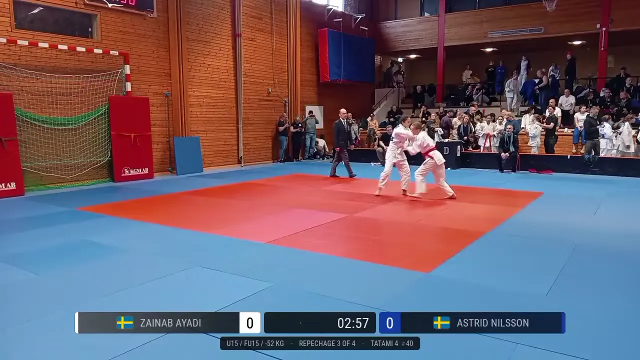 Frame at 01:40:18