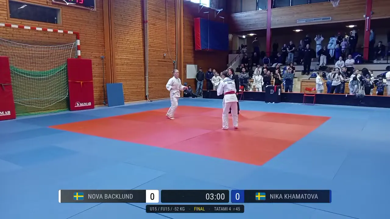 Frame at 01:52:33