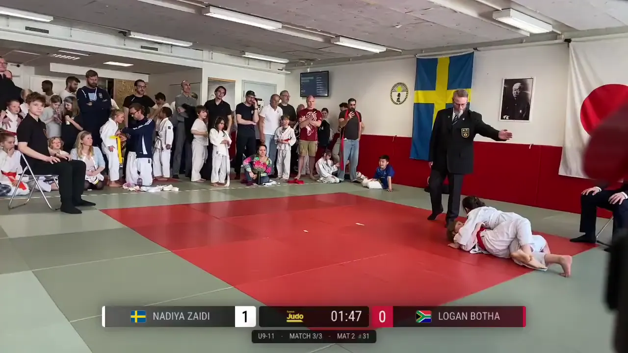 Frame at 01:37:20