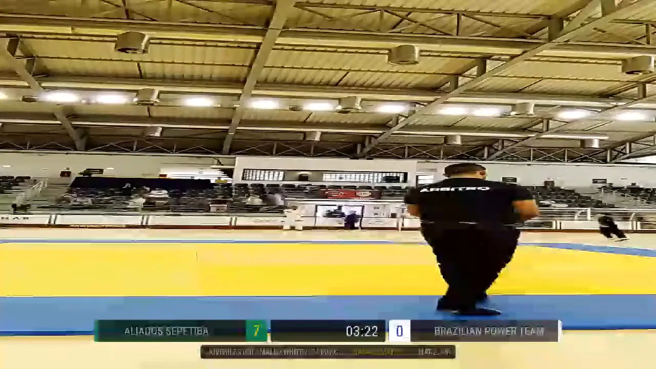 Frame at 01:33:25