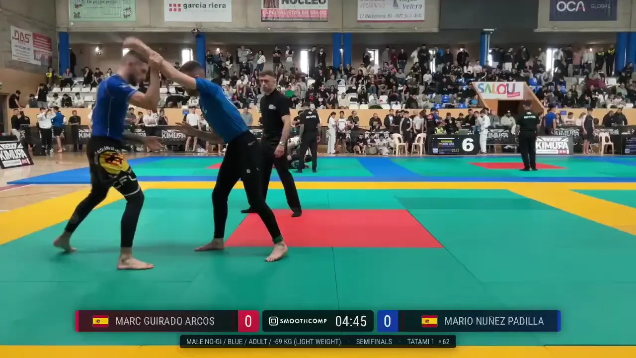 Frame at 04:32:43