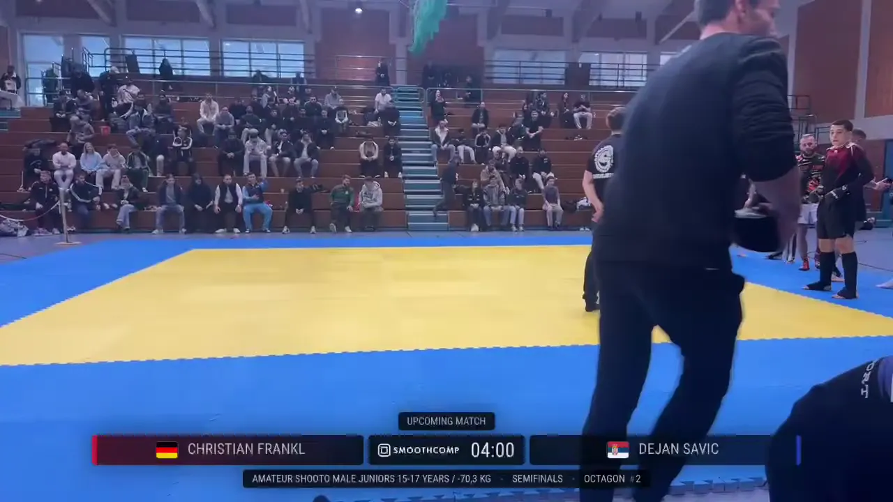 Frame at 00:14:06