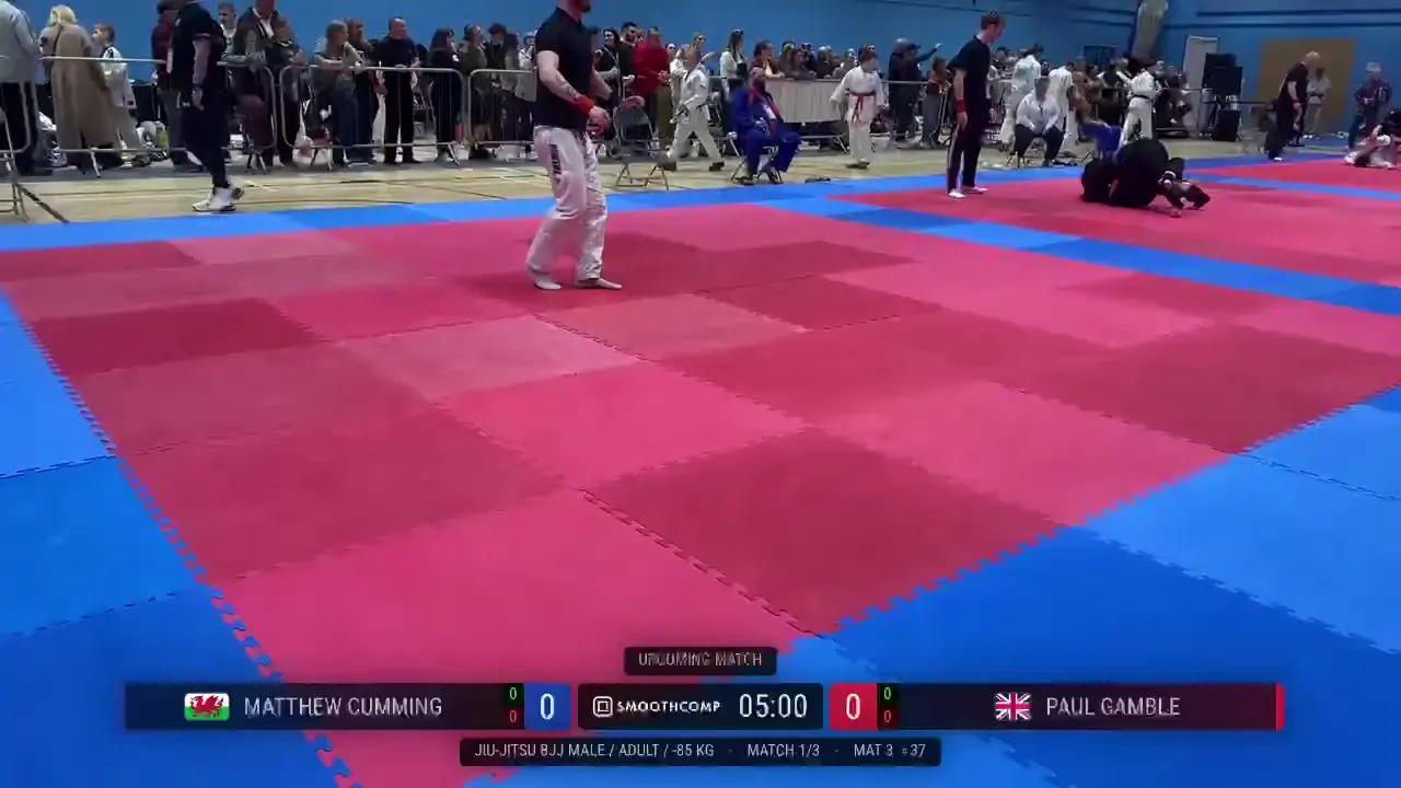 Frame at 00:36:52
