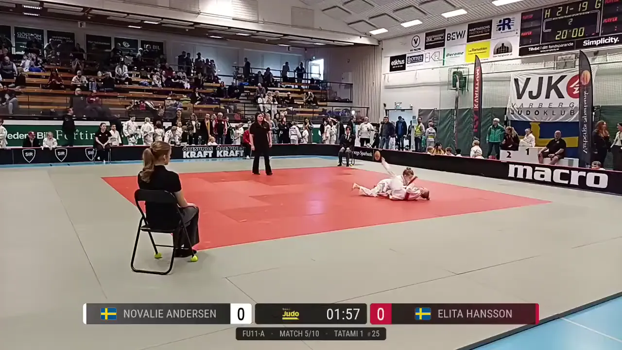 Frame at 01:43:15