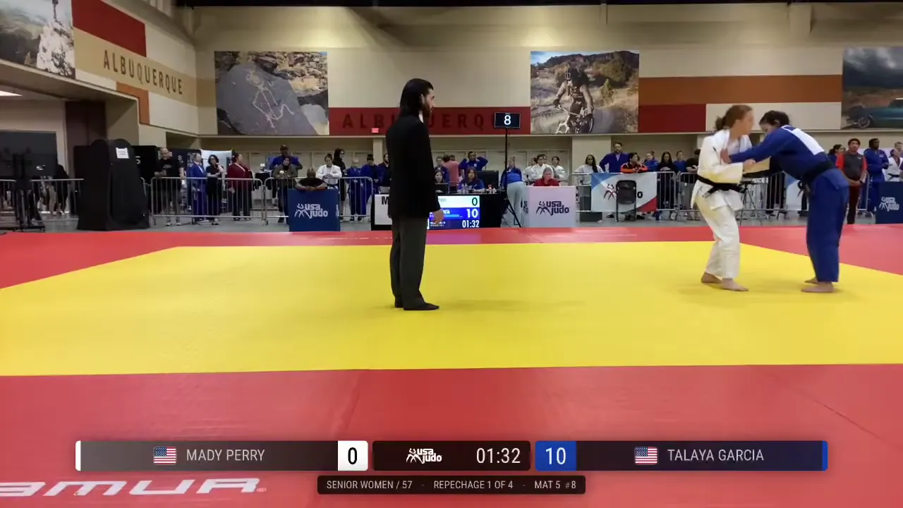 Frame at 00:32:21