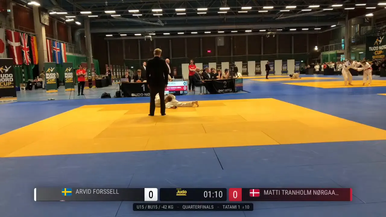 Frame at 00:23:31