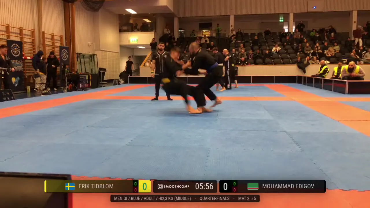 Frame at 00:34:13