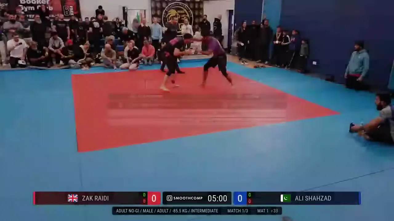 Frame at 01:32:14