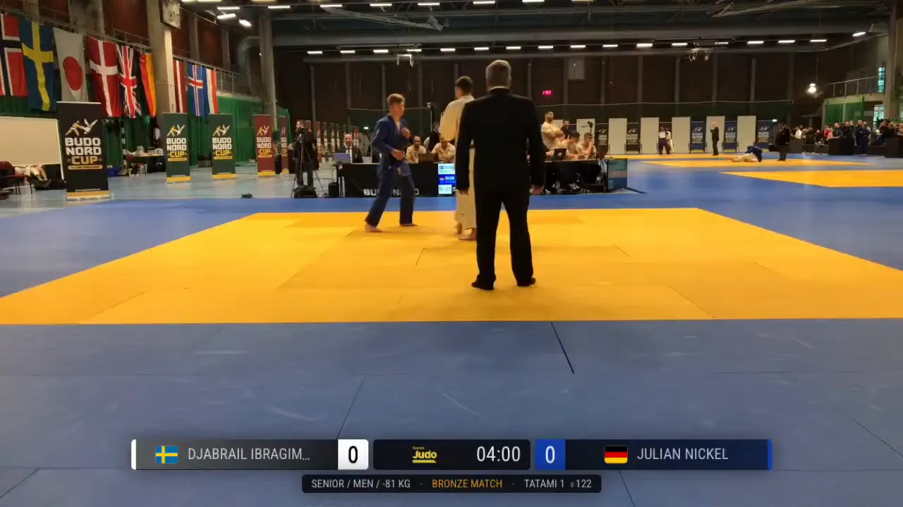 Frame at 10:00:52